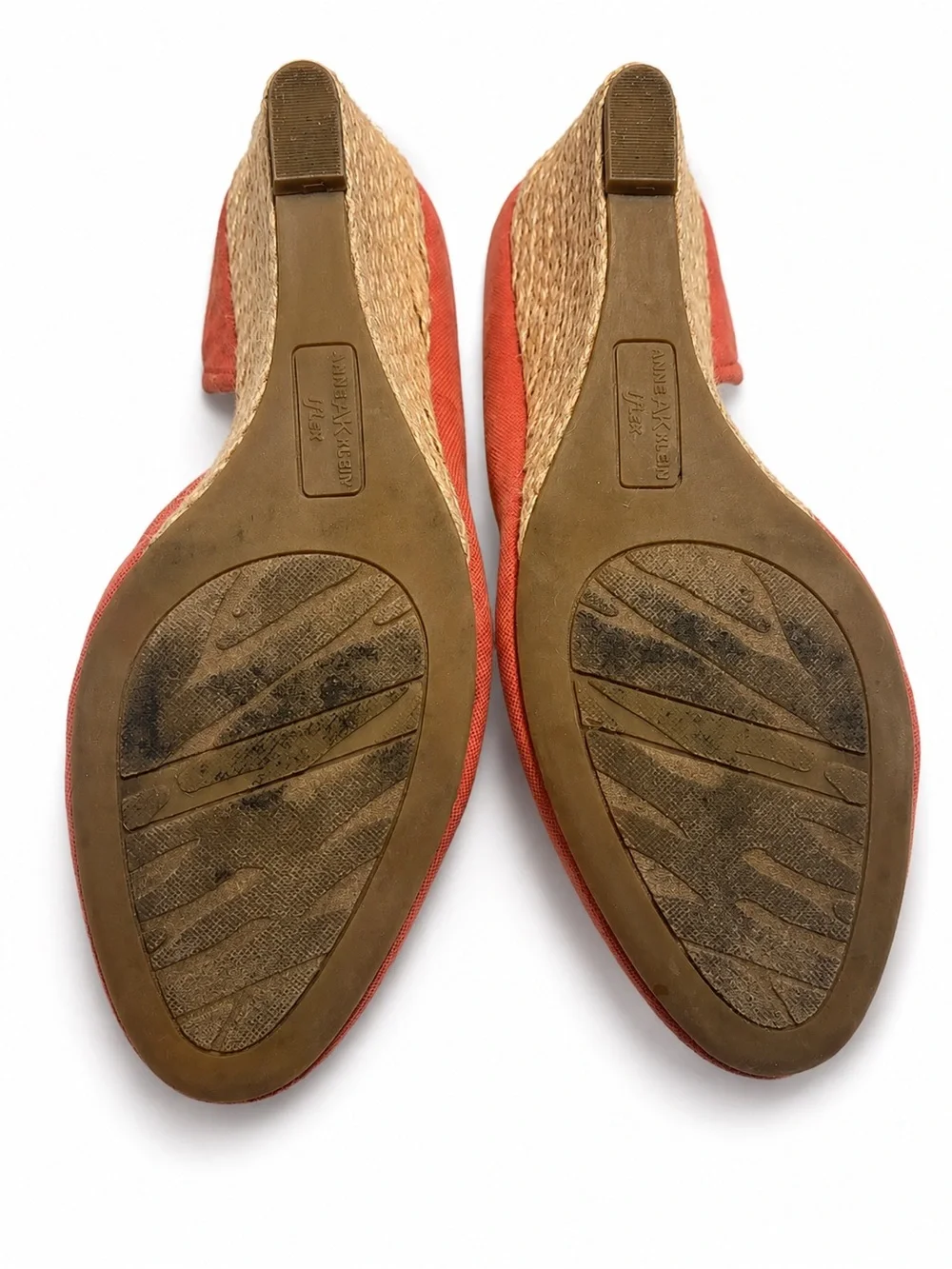 Anne Klein Coral Wedge Pumps – Excellent Pre-Owned Condition 👠🩷